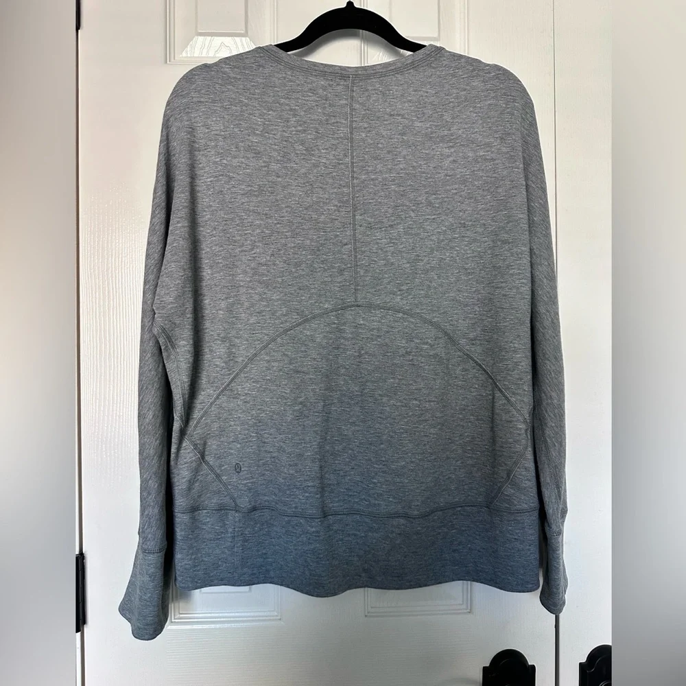 Lululemon Time Out Crew Reversible Heathered Bleached Coral/Heather Medium Grey - Picture 9 of 12